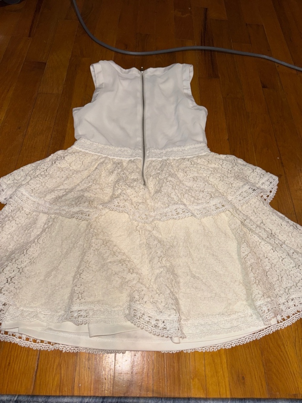 GB girls White Lace Tiered Party Dress size 10 - Picture 4 of 4